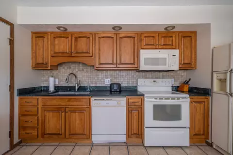 2151 Elderwood, Springfield, OH 45504 photo 11