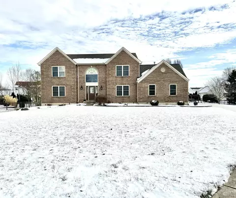 4826 Angeline Ln, Mason, OH 45040