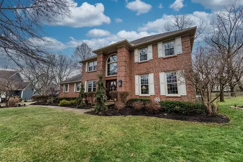 8211 Misty, Maineville, OH 45039 photo 2