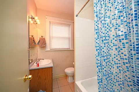 Bath - 6629 Iris, Cincinnati, OH 45213 photo 2 of 3