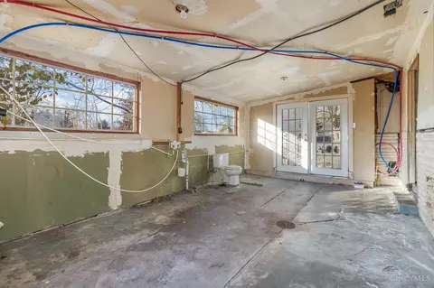 2237 Roosevelt, Cincinnati, OH 45231 photo 20