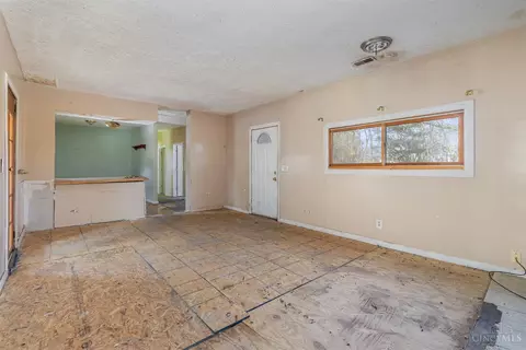 2237 Roosevelt, Cincinnati, OH 45231 photo 5