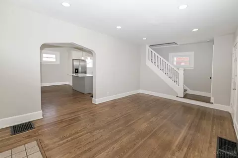 6502 Bramble, Cincinnati, OH 45227 photo 7