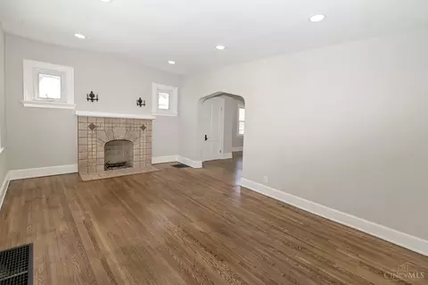 6502 Bramble, Cincinnati, OH 45227 photo 8