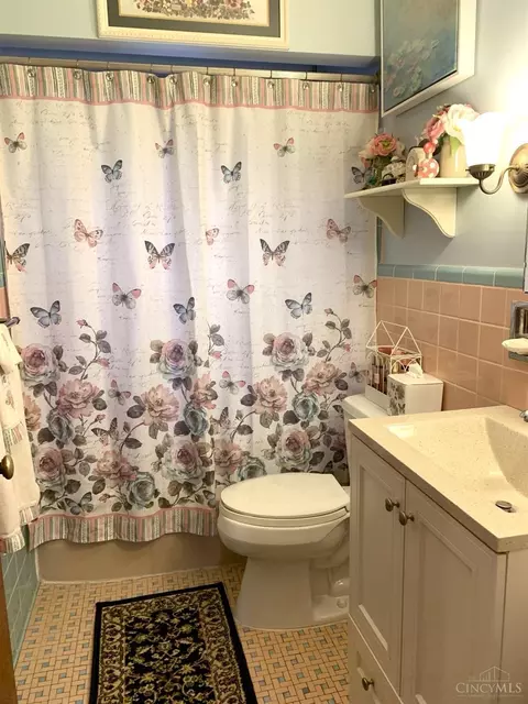 2820 Westbrook, Cincinnati, OH 45211 photo 39