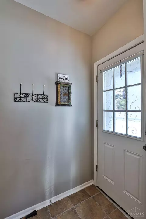 1161 Hearthstone, Cincinnati, OH 45231 photo 21