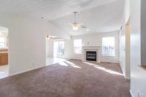 Living - 1069 Weeping Willow, Hamilton Township, OH 45039 photo 1 of 2