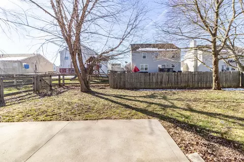 Exterior - 1069 Weeping Willow, Hamilton Township, OH 45039 photo 5 of 5