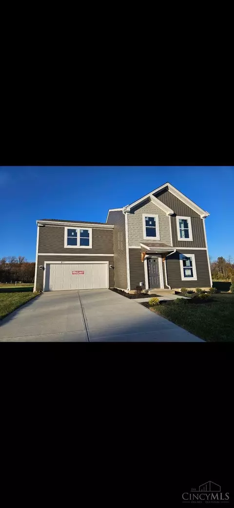 8560 Noelle Dr, Colerain Twp, OH 45251