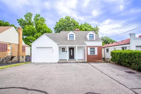 5924 Glenway, Cincinnati, OH 45238