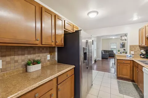 Kitchen - 518 Sixty Third, Cincinnati, OH 45216 photo 4 of 4