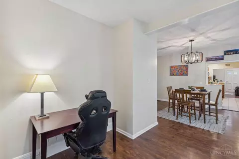 Dining - 518 Sixty Third, Cincinnati, OH 45216 photo 1 of 4