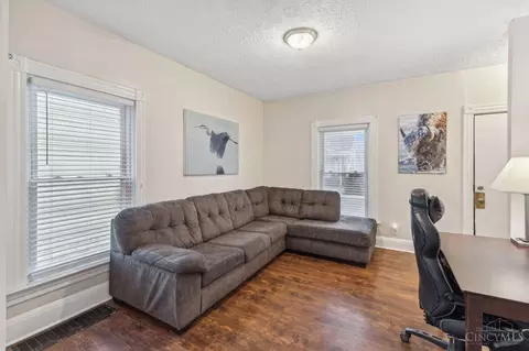 Living - 518 Sixty Third, Cincinnati, OH 45216 photo 1 of 5