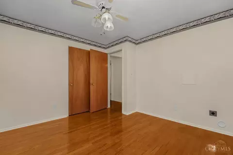 2402 Garrison, Cincinnati, OH 45231 photo 15