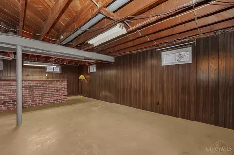 2402 Garrison, Cincinnati, OH 45231 photo 22