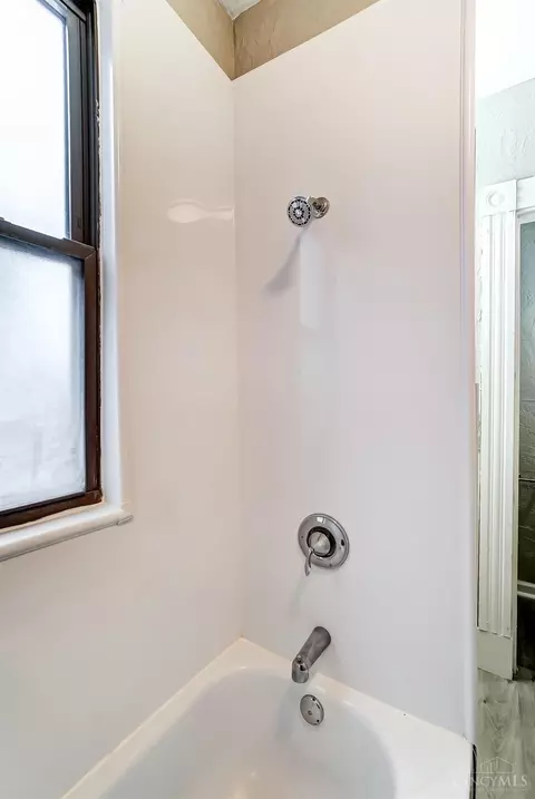 1840 Brewster, Cincinnati, OH 45207 photo 54