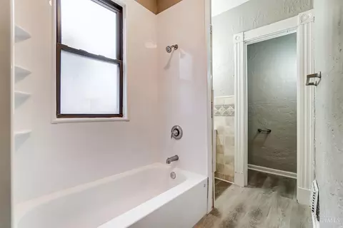 1840 Brewster, Cincinnati, OH 45207 photo 50