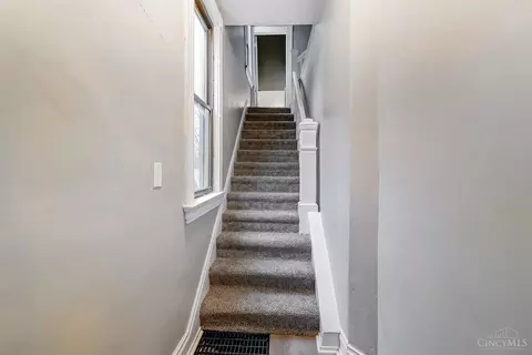 1840 Brewster, Cincinnati, OH 45207 photo 26