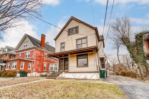 1840 Brewster, Cincinnati, OH 45207