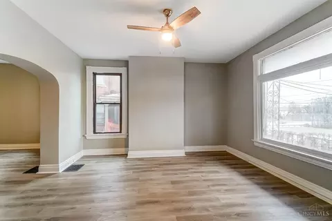 1840 Brewster, Cincinnati, OH 45207 photo 5