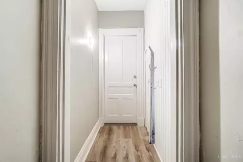 1840 Brewster, Cincinnati, OH 45207 photo 76