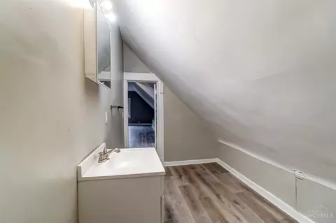 1840 Brewster, Cincinnati, OH 45207 photo 68