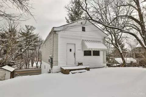 218 Chidlaw, Hooven, OH 45033