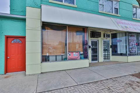 5548 Colerain, Cincinnati, OH 45239 photo 3