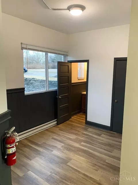 5548 Colerain, Cincinnati, OH 45239 photo 12