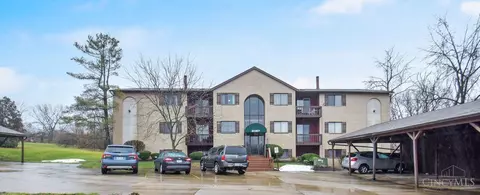 2057 Woodtrail #93, Fairfield, OH 45014