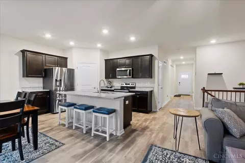 7726 Squirrel Run, Hamilton Township, OH 45039 photo 14