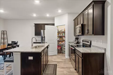 7726 Squirrel Run, Hamilton Township, OH 45039 photo 18