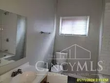 1876 Huron, Cincinnati, OH 45207 photo 21