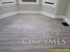 1876 Huron, Cincinnati, OH 45207 photo 9
