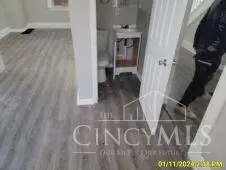 1876 Huron, Cincinnati, OH 45207 photo 11