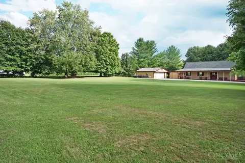 1565 Fredrick Strasser, Fayetteville, OH 45118