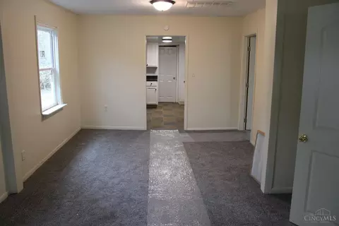 1215 Behles, Cincinnati, OH 45215 photo 4