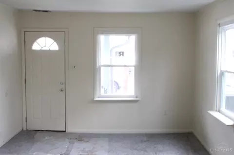1215 Behles, Cincinnati, OH 45215 photo 3
