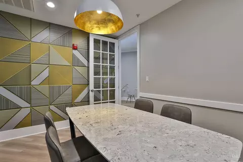 201 Rochelle, Cincinnati, OH 45219 photo 42