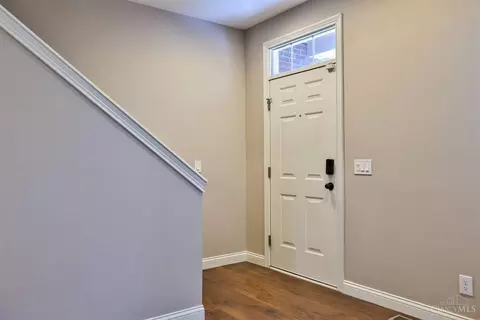 201 Rochelle, Cincinnati, OH 45219 photo 4