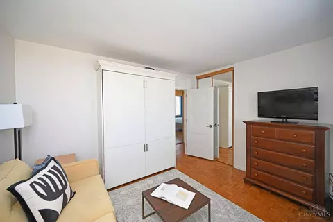 Bedroom - 2401 Ingleside #3A, Cincinnati, OH 45206 photo 4 of 4