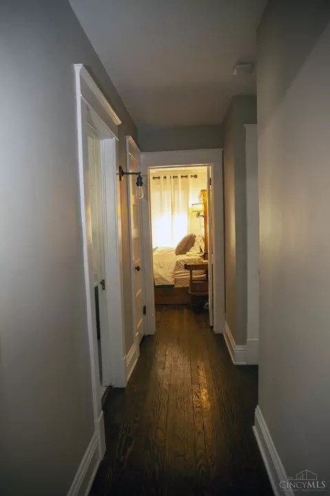 Entry Way - 4112 Maple, Cincinnati, OH 45209 photo 1 of 2