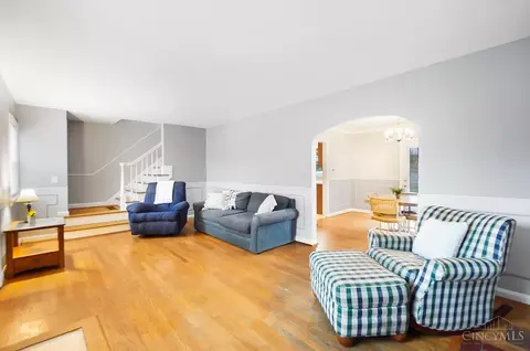 286 Caldwell, Cincinnati, OH 45216 photo 4