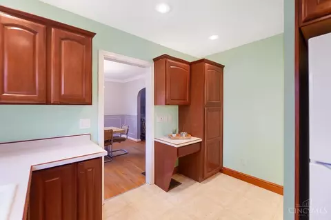 286 Caldwell, Cincinnati, OH 45216 photo 9