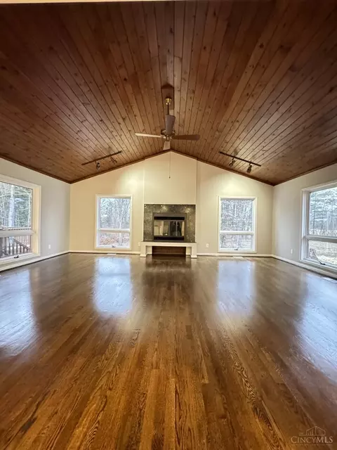 8864 Whitegate, Salem Twp, OH 45202 photo 42