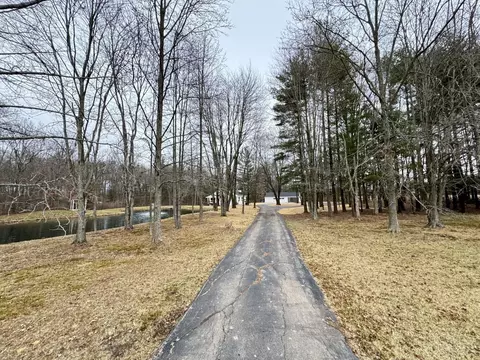 8864 Whitegate, Salem Twp, OH 45202