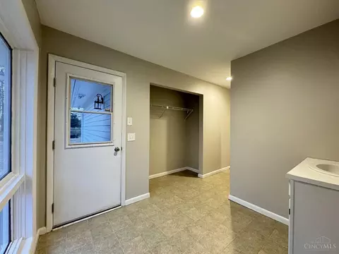 8864 Whitegate, Salem Twp, OH 45202 photo 46