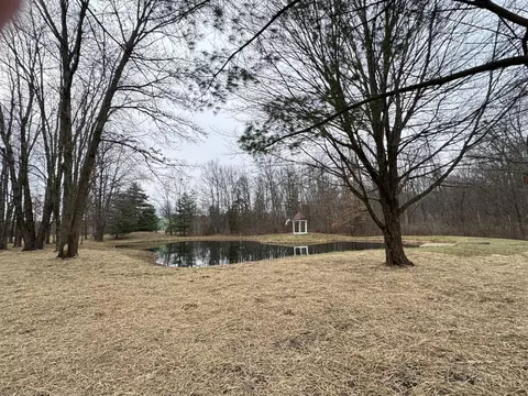 8864 Whitegate, Salem Twp, OH 45202 photo 9