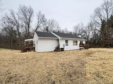 8864 Whitegate, Salem Twp, OH 45202 photo 5