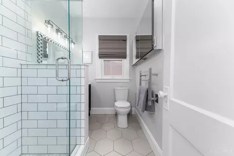 6814 Roe, Cincinnati, OH 45227 photo 27